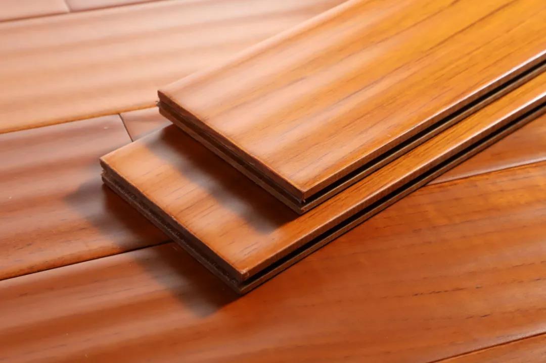 木地板為什么會出現(xiàn)縫隙？如何避免又如何解決？