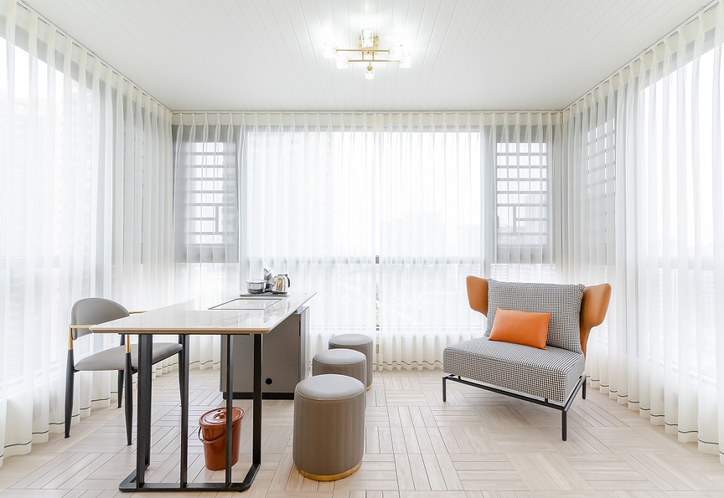 南寧新房裝修陽(yáng)臺(tái)開放式好還是封閉式好？