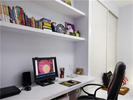 您家有小小的書房嗎？是怎么樣的呢？