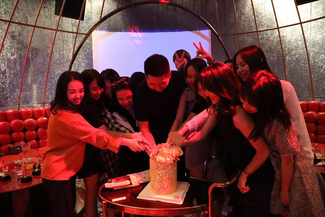 中庭網(wǎng)絡(luò)部三周年丨夢之隊，此情待續(xù)