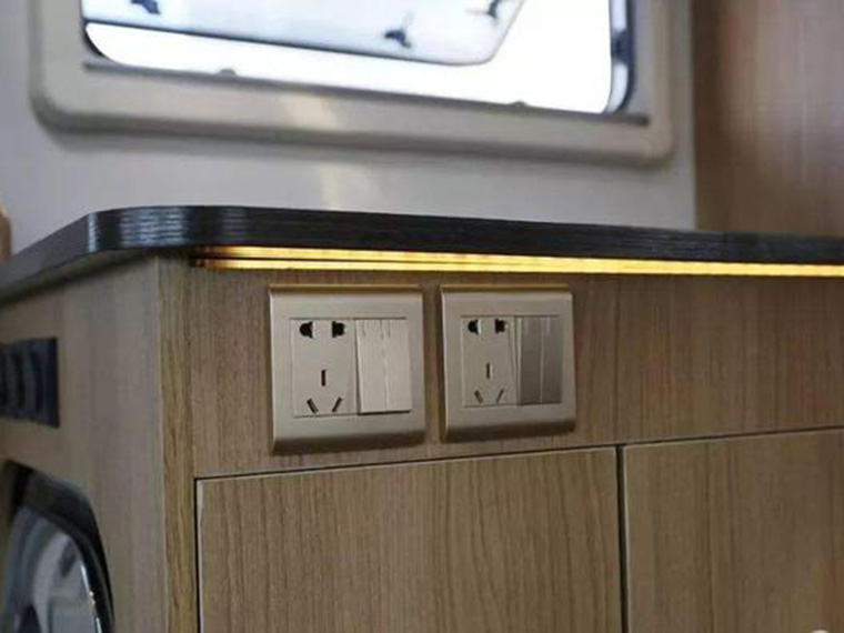 裝修一定要在這八處裝插座，不然三年后必后悔！