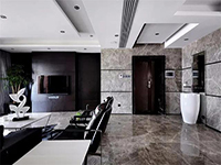 裝修時老公想全屋貼瓷磚，媳婦列舉了七大缺點才成功阻止！