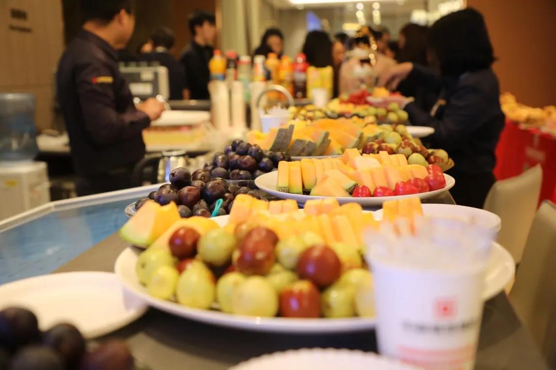 員工生日會丨金秋碩果，共度韶華，祝壽星們生日快樂！