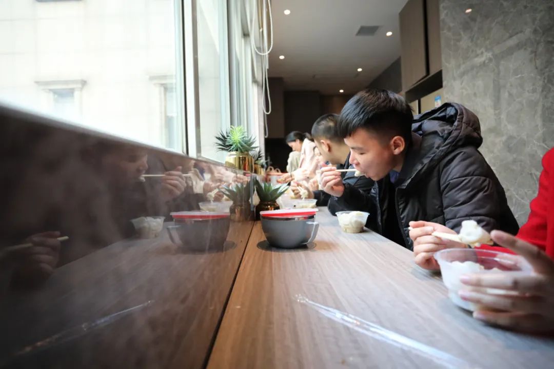 冬至丨溫暖如約而至，平安順遂！